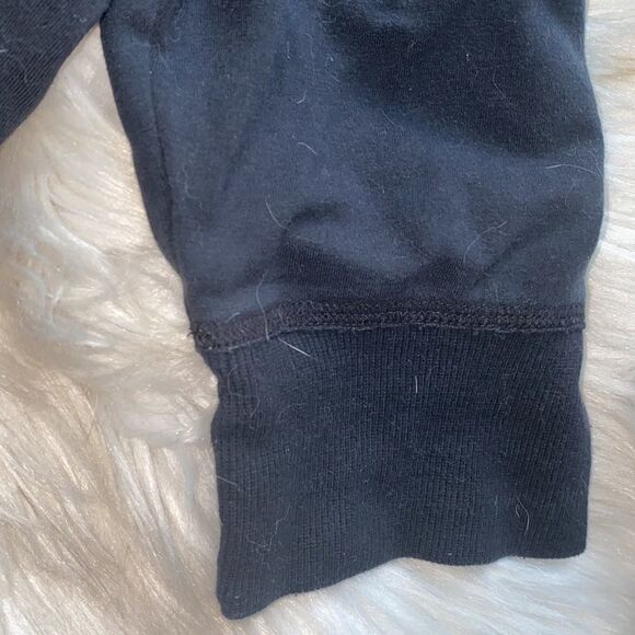 ✨Express Scoop Neck 3/4 Sleeve Sweatshirt ✨ - Picture 4 of 5